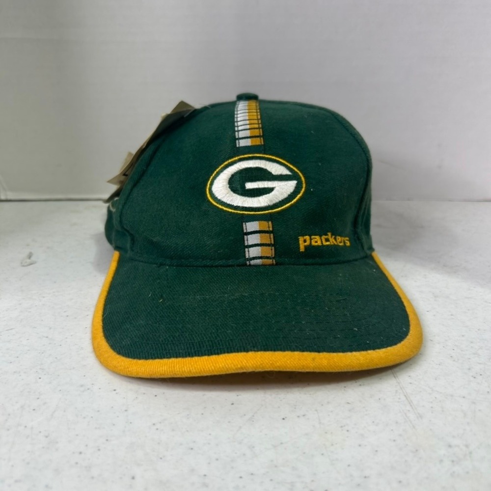 Vintage Green Bay Packers NFL Pro Line Logo Athletic Hat Green Gold Adjustable